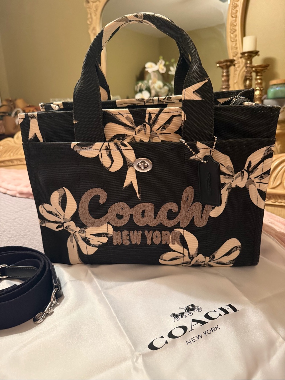 NWT COACH Cargo Tote Bag with Bow Print
